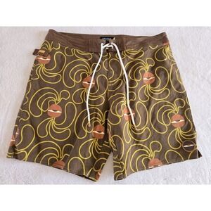 Mens Seager Vision Board Shorts size 35 Pyschedlic Eyes Print Brown